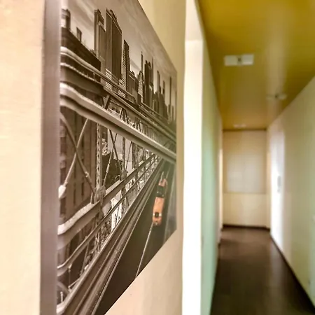 Traditional St Julian 150m From The Sea, 3 Bedrooms, 3 Bathrooms Lejlighed